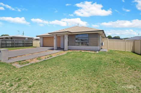 6 Clive St, Oakey, QLD 4401