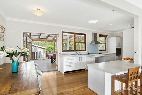 Property photo of 17 Karingal Crescent Frenchs Forest NSW 2086