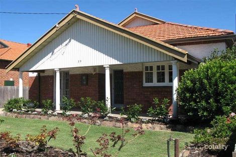 Property photo of 39 Dumaresq Street Hamilton East NSW 2303