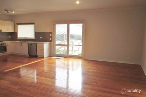 Property photo of 1/288 Grimshaw Street Watsonia North VIC 3087