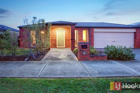 50 Lucerne Cct, Pakenham, VIC 3810