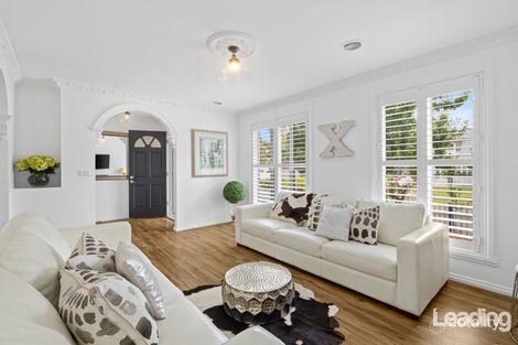 Property photo of 7 Lauriston Walk South Sunbury VIC 3429