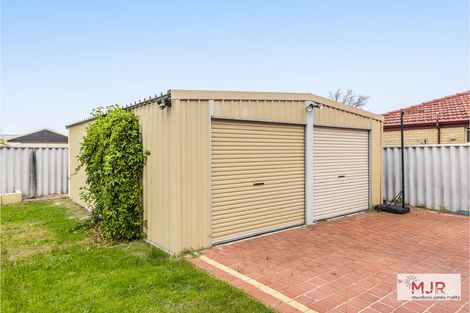 Property photo of 14 Barnett Close Huntingdale WA 6110