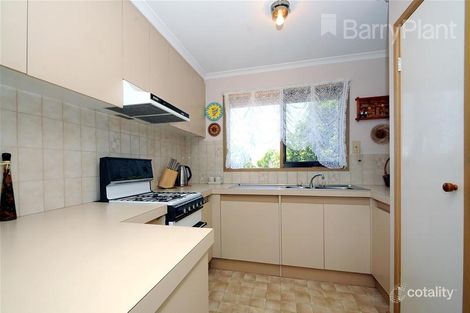 Property photo of 3/13 Endeavour Crescent Endeavour Hills VIC 3802