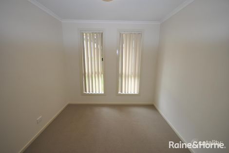 Property photo of 8 Candlebark Close West Nowra NSW 2541