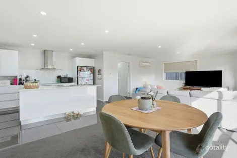 Property photo of 27 Mountain View Drive Kingston TAS 7050