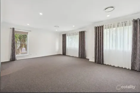 Property photo of 90 John Markwell Parade Daisy Hill QLD 4127