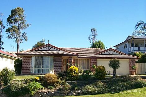 7 Howard Ct, Arana Hills, QLD 4054