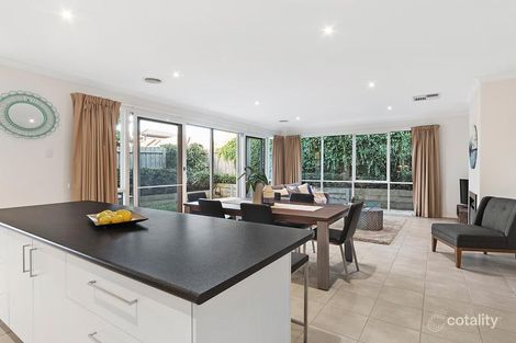 Property photo of 3/22 Graham Place Box Hill VIC 3128