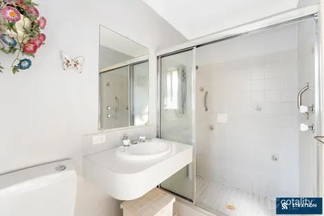 Property photo of 44 Riley Road Riverton WA 6148