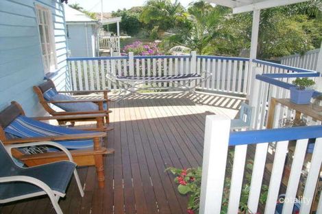 Property photo of 21 Sutton Avenue Sandgate QLD 4017