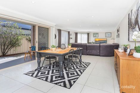 Property photo of 2/3 Banksia Avenue Albion Park Rail NSW 2527