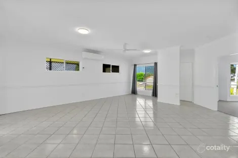 Property photo of 242 Robert Road Bentley Park QLD 4869