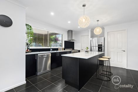 Property photo of 7 Coast Street Doreen VIC 3754