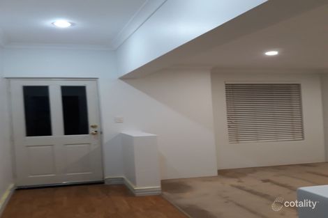Property photo of 4 Arrowsmith Avenue Ellenbrook WA 6069