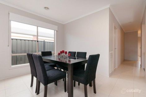 Property photo of 50 Thoresby Circuit Craigieburn VIC 3064