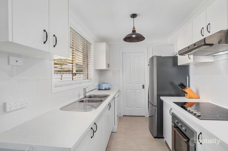 Property photo of 5 Fairywren Close Glenmore Park NSW 2745