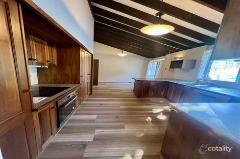 10 Burrandong Cres, Baulkham Hills, NSW 2153