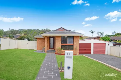42 HARCOURT PL, EAGLE VALE, NSW 2558