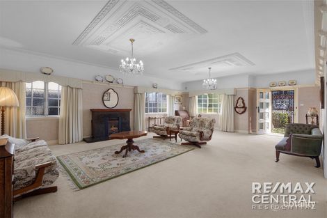 Property photo of 30 Melville Terrace Wynnum QLD 4178