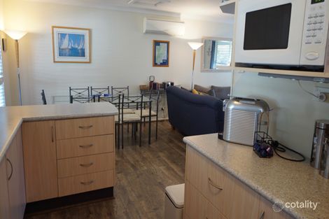 Property photo of 27 John Street Basin View NSW 2540