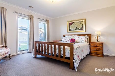 Property photo of 42 Falabela Road Clyde North VIC 3978