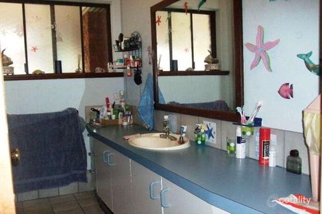 Property photo of 2 Rowland Street Port Denison WA 6525