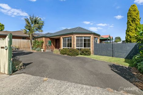 Property photo of 4 Moodie Court Carrum Downs VIC 3201