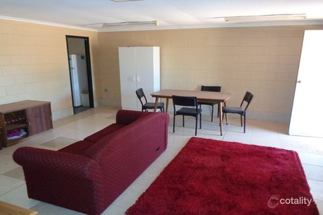 Property photo of 2/6-10 Wright Road Coober Pedy SA 5723