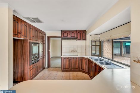 Property photo of 10 John Renwick Place Modbury Heights SA 5092