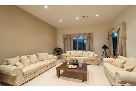 Property photo of 64 Flindersia Crescent Seventeen Mile Rocks QLD 4073