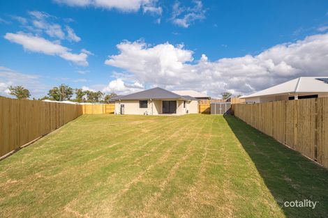 16 Agapanthus Pl, Southside, QLD 4570