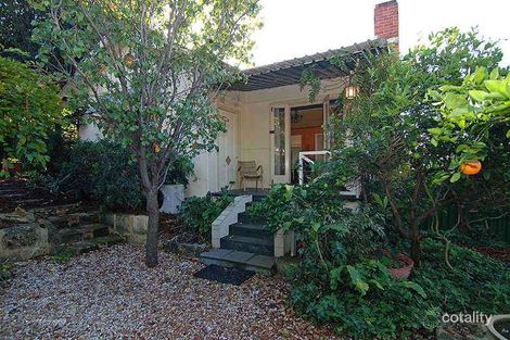 8 Norkus Way, Willagee, WA 6156