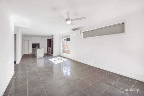 Property photo of 88 Napier Circuit Silkstone QLD 4304