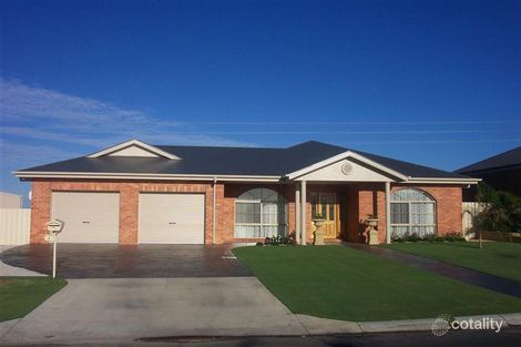 1 Barnes Bvd, Horsham, VIC 3400