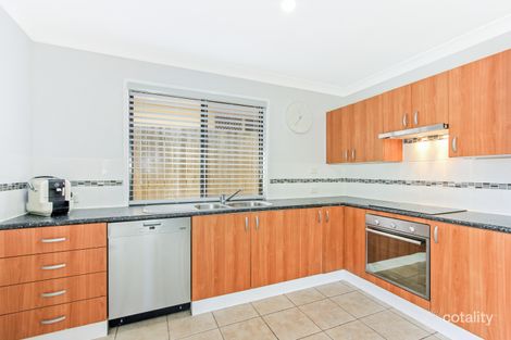 Property photo of 9 Forest Ridge Court Springfield Lakes QLD 4300