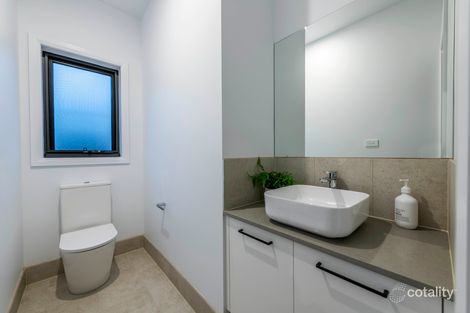 Property photo of 153 Shackleton Circuit Mawson ACT 2607