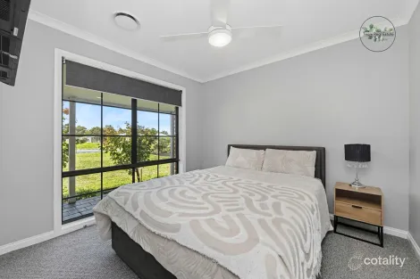 Property photo of 9 Morris Place Strathfieldsaye VIC 3551