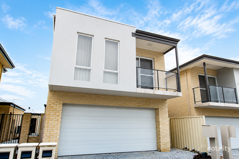 3/6 Quendamia Lane, Mandurah, WA 6210