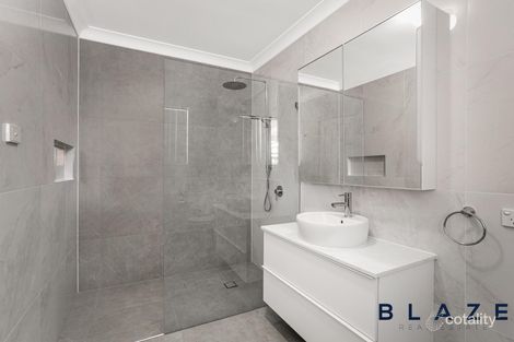 Property photo of 7 Bilboa Place Edensor Park NSW 2176
