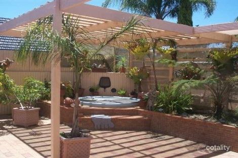 Property photo of 5 Balmoral Crescent Lake Albert NSW 2650