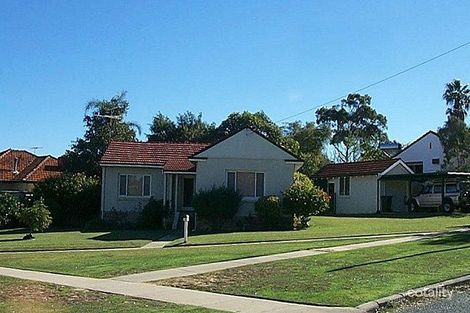 138 Samson St, White Gum Valley, WA 6162