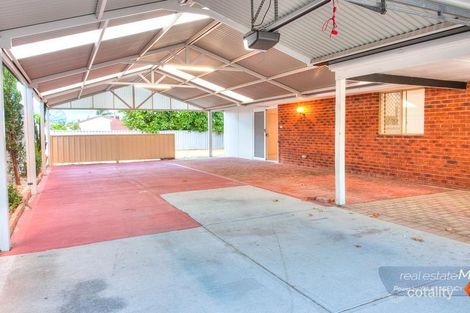 Property photo of 9 Crabtree Street Alexander Heights WA 6064