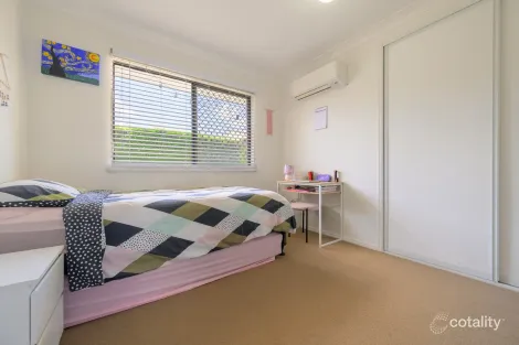 Property photo of 89 Emmadale Drive New Auckland QLD 4680