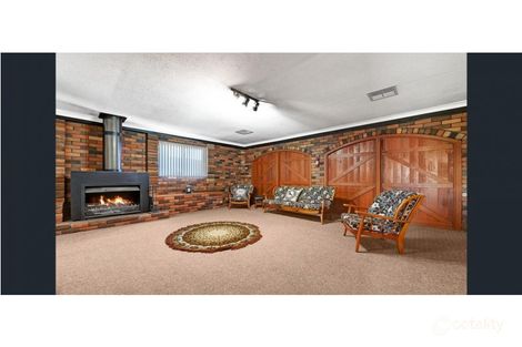 Property photo of 3 Chateau Crescent St Clair NSW 2759