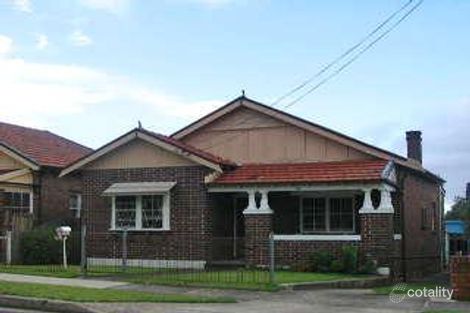 102 Quigg St S, Lakemba, NSW 2195