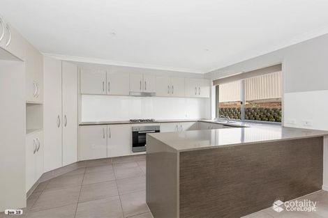 Property photo of 8 Ritz Drive Coomera QLD 4209