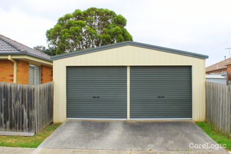 Property photo of 2 Butterwick Terrace Cranbourne East VIC 3977