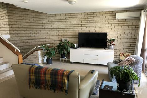 Property photo of 2/28 Rossiter Parade Hamilton QLD 4007