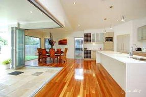 Property photo of 30 Somerset Drive Carseldine QLD 4034